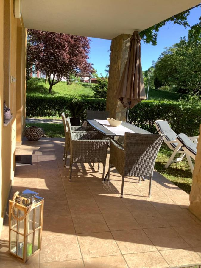 Apartman Golf Lux Бюк Экстерьер фото