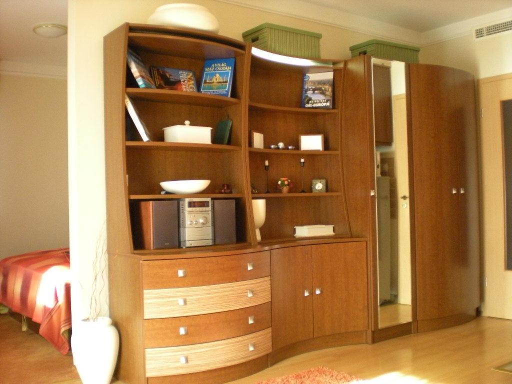 Apartman Golf Lux Бюк Номер фото